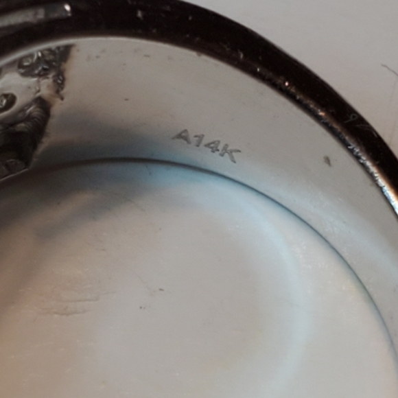 Beautiful design 14K white gold diamond ring - Picture 11 of 11